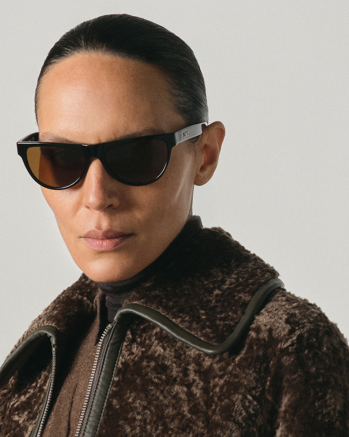 Louise Black Sunglasses